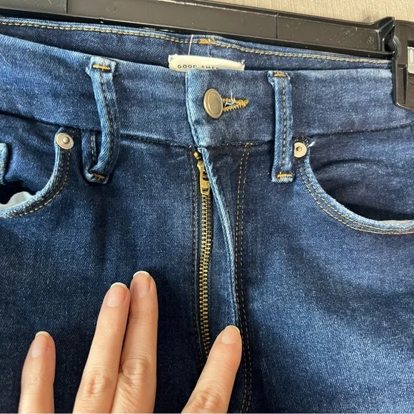 Good American Blue Skinny Stretch size 6-12 - Picture 3 of 5